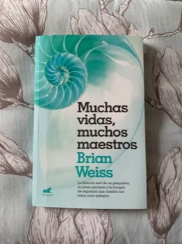 Portada Muchos Maestros Muchas Vidas de Brian Weiss