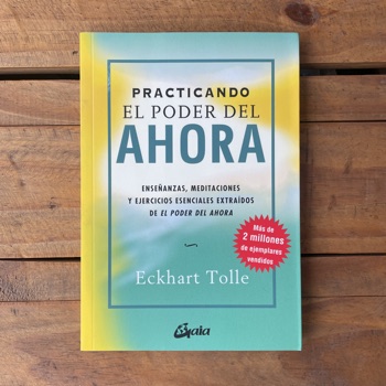 Portada El Poder del Ahora de Eckhart Tolle